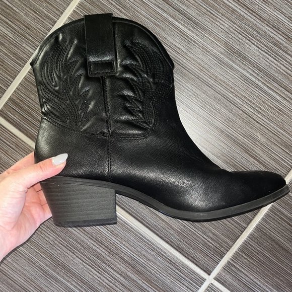 Universal Thread Shoes - Universal Thread Size 9 Black Dalia Western Cowboy Boots